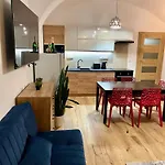 Cora Apartment Jaromer