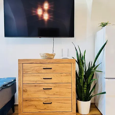 Cora Apartment