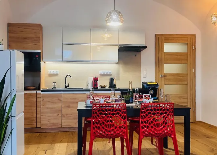 Cora Apartment Jaromer